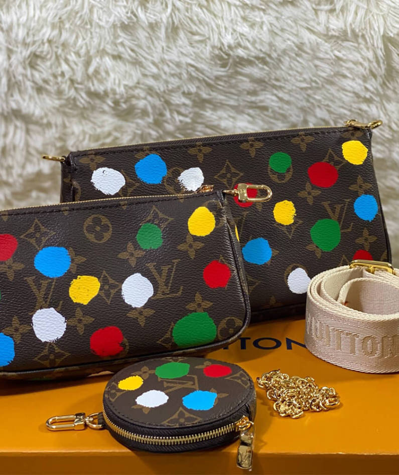 LV X YK MULTI POCHETTE ACCESSOIRES