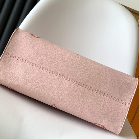LV OnTheGo MM LV OnTheGo MM