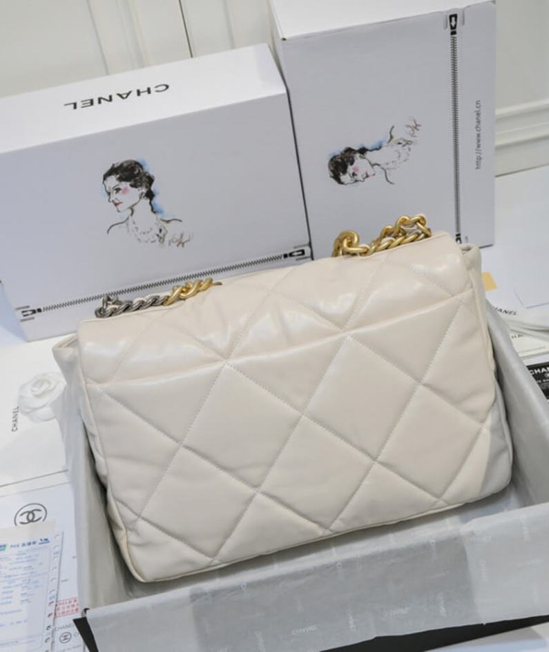 CHANEL 19 MAXI HANDBAG
