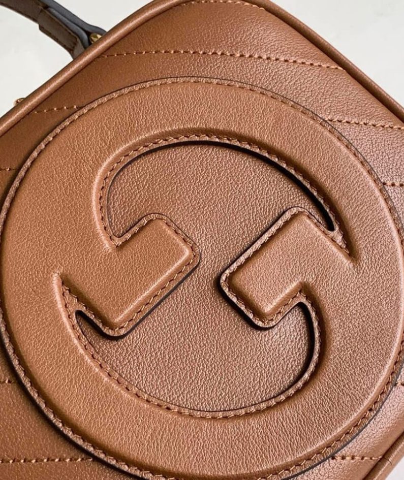 GUCCI BLONDIE TOP HANDLE BAG
