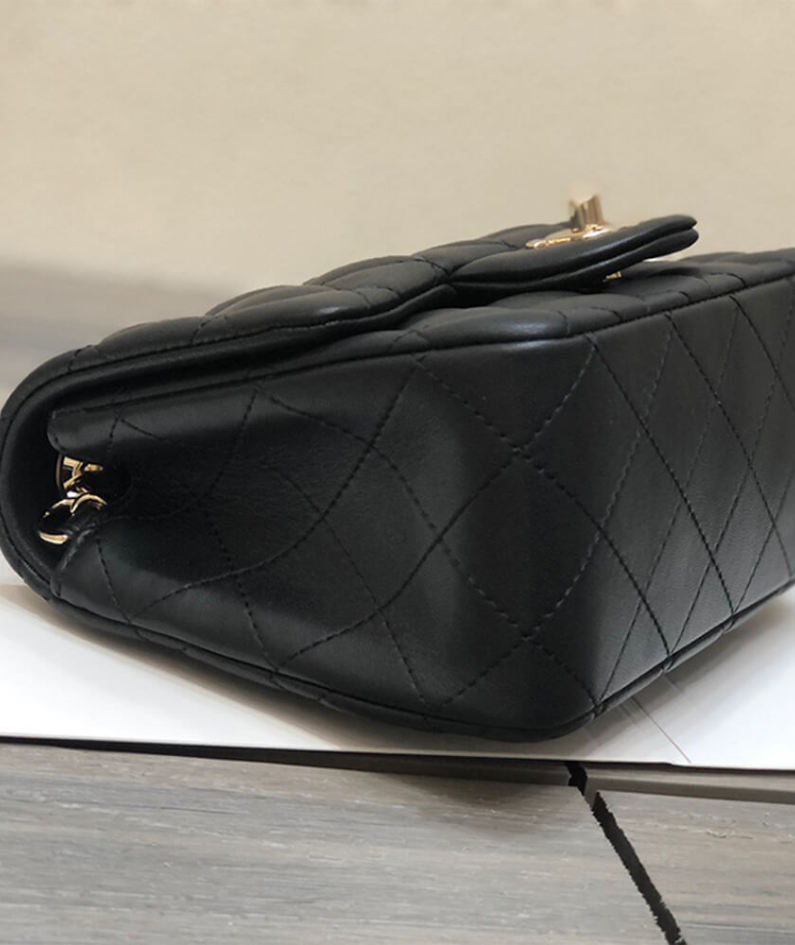 Chanel MINI FLAP BAG
