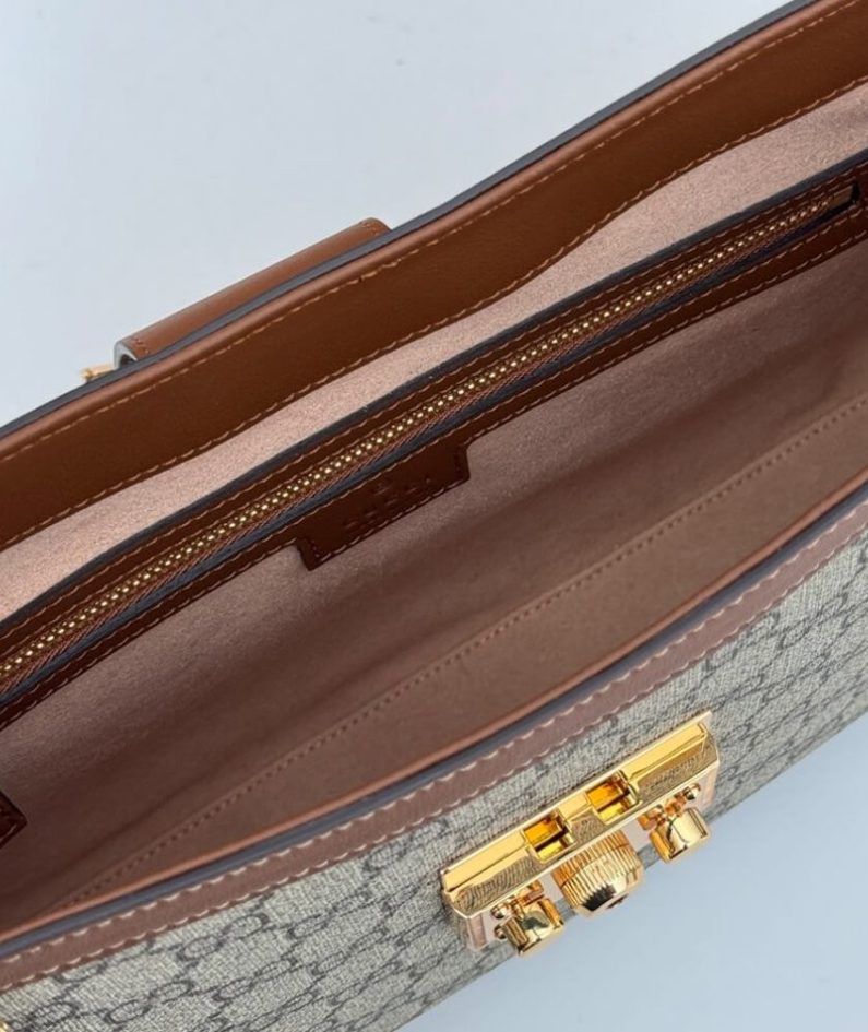 GUCCI PADLOCK GG MEDIUM SHOULDER BAG