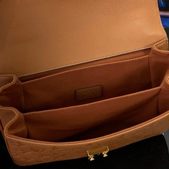 LV Pochette Metis(HIGH-END GRADE) LV Pochette Metis(HIGH-END GRADE)