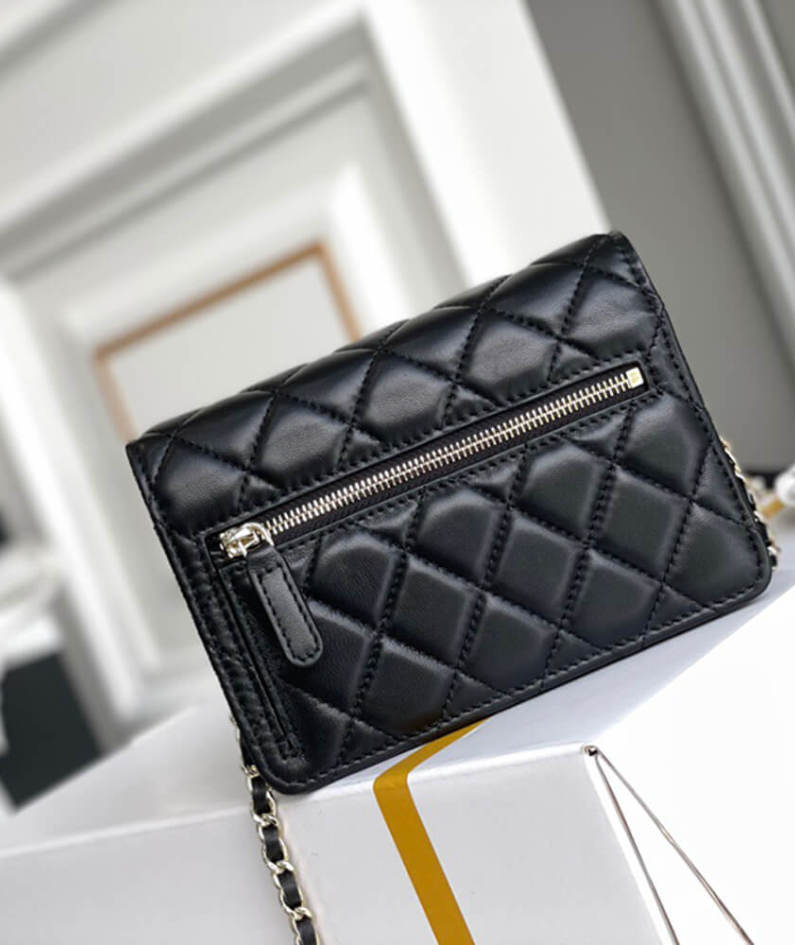 Chanel MINI WALLET ON CHAIN
