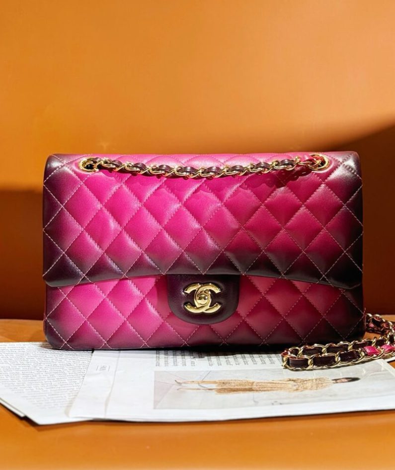 CHANEL CLASSIC 11.12 HANDBAG(high-end grade)