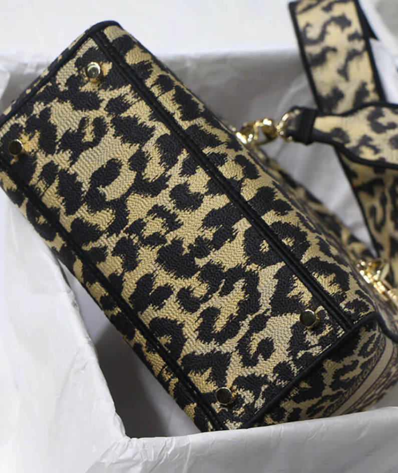 DIOR MEDIUM LADY D-LITE BAG