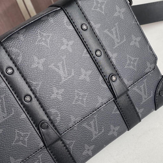 TRUNK MESSENGER