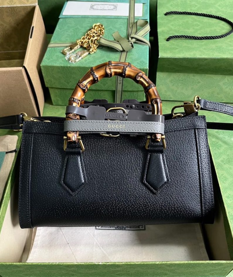 GUCCI DIANA SMALL SHOULDER BAG
