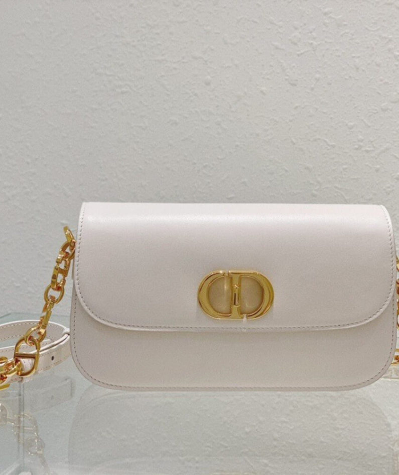 30 MONTAIGNE AVENUE BAG