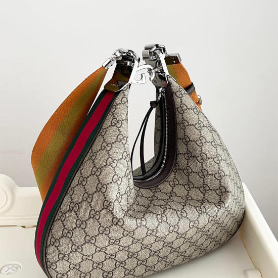 Gucci Attache large shoulder bag