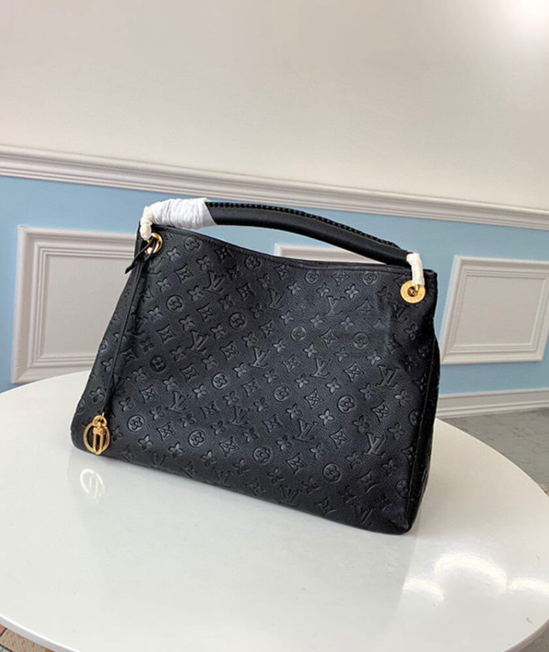 Louis Vuitton ARTSY MM