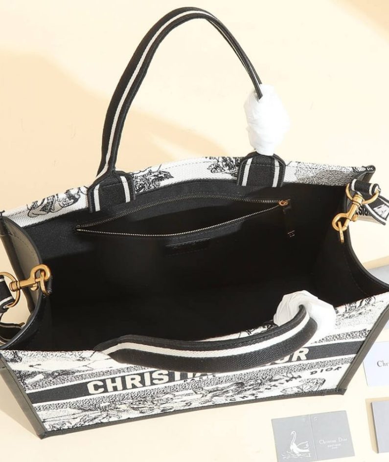 Medium Dior Book Tote