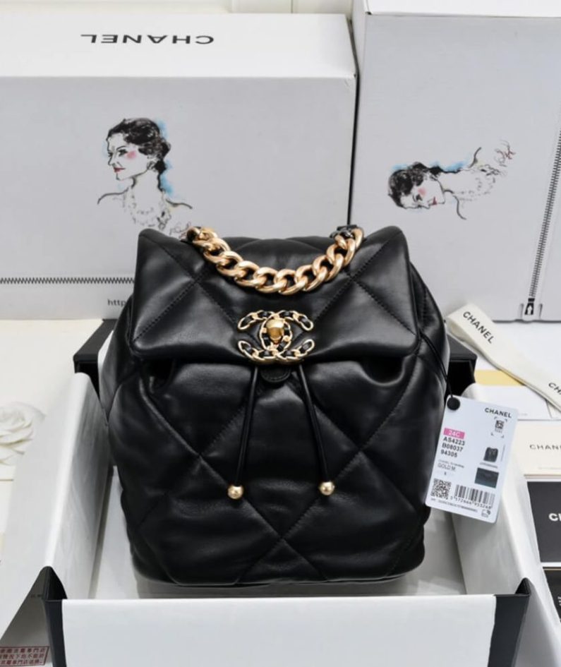 CHANEL 19 BACKPACK