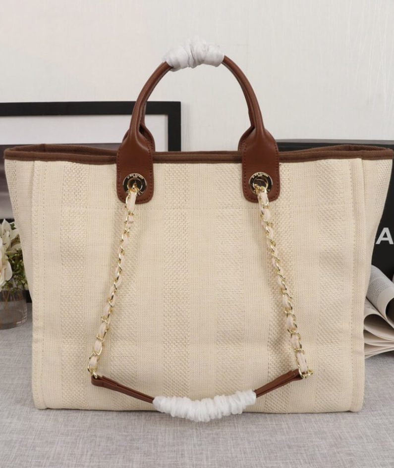 CHANEL Woven Straw Raffia Striped Medium Deauville Tote
