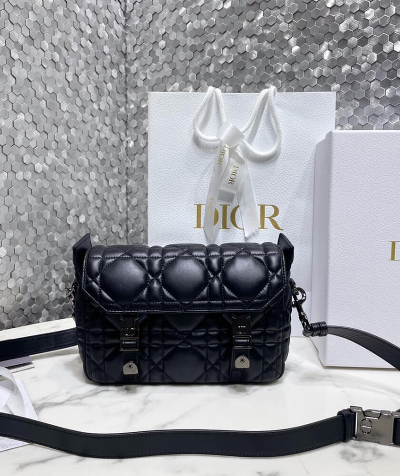 SMALL DIORCAMP BAG