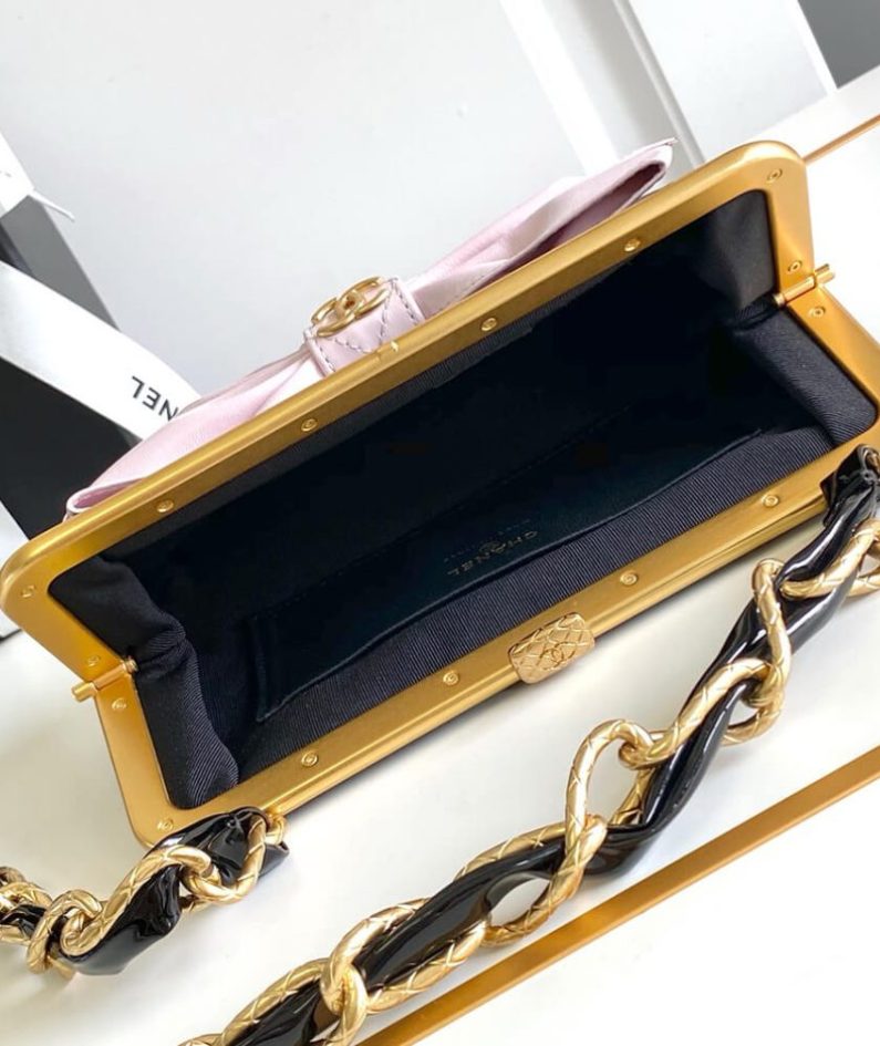 CHANEL Large Clutch With Chain(high-end grade)