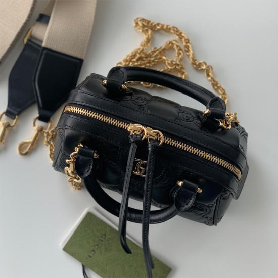 GG Matelassé mini bag