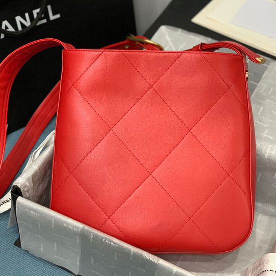 CHANEL HOBO HANDBAG CHANEL HOBO HANDBAG