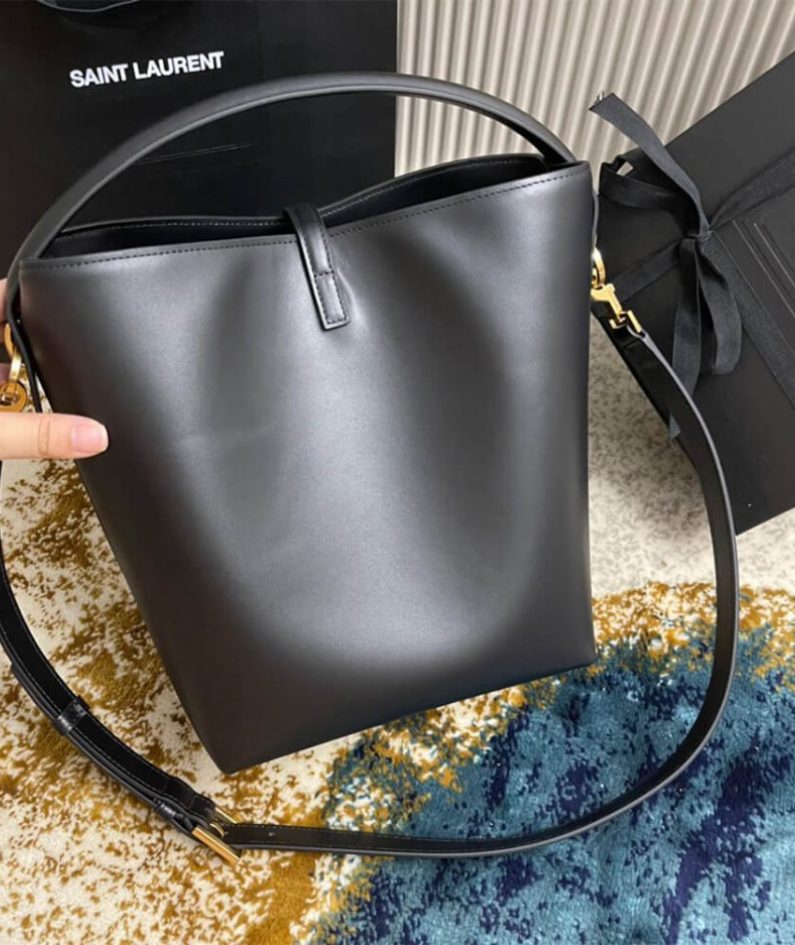 YSL LE 37 IN SHINY LEATHER