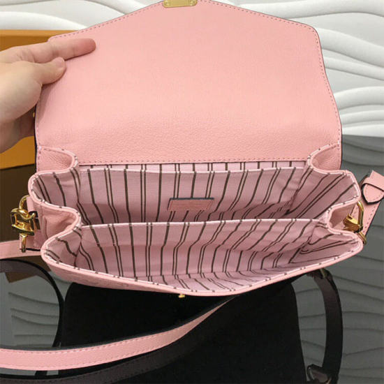 LV Pochette Metis Handbag LV Pochette Metis Handbag
