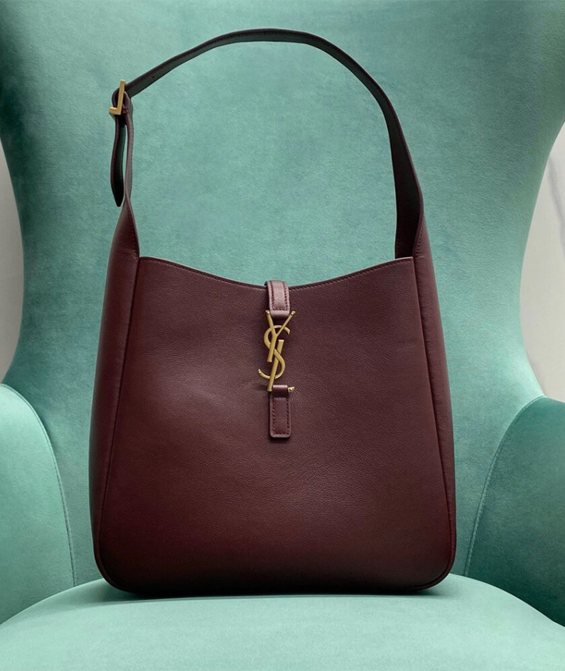 LE 5 à 7 SOFT SMALL IN SMOOTH LEATHER