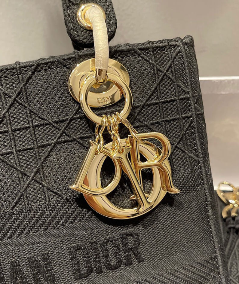 DIOR MEDIUM LADY D-LITE BAG