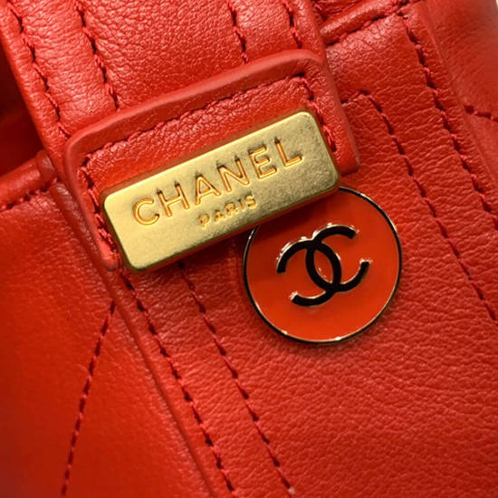 CHANEL HOBO HANDBAG CHANEL HOBO HANDBAG