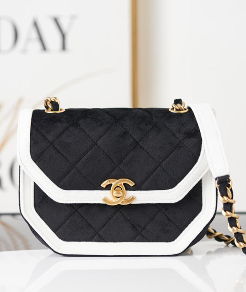 MINI FLAP BAG