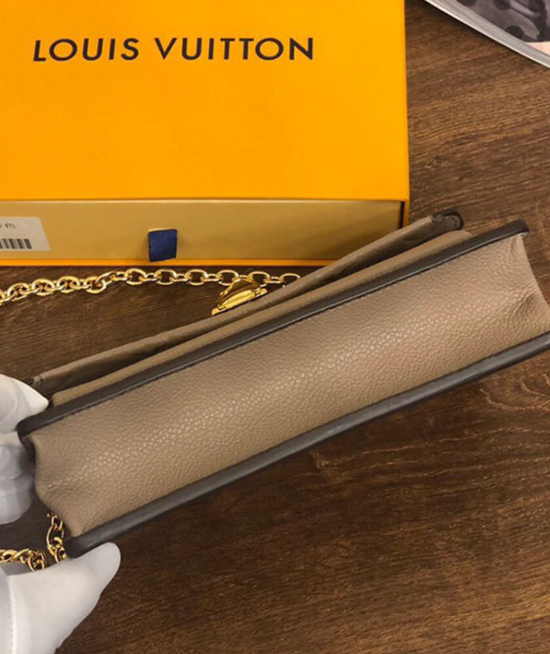 Louis Vuitton VAVIN CHAIN WALLET