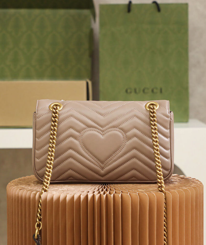 GG Marmont small matelasse shoulder bag