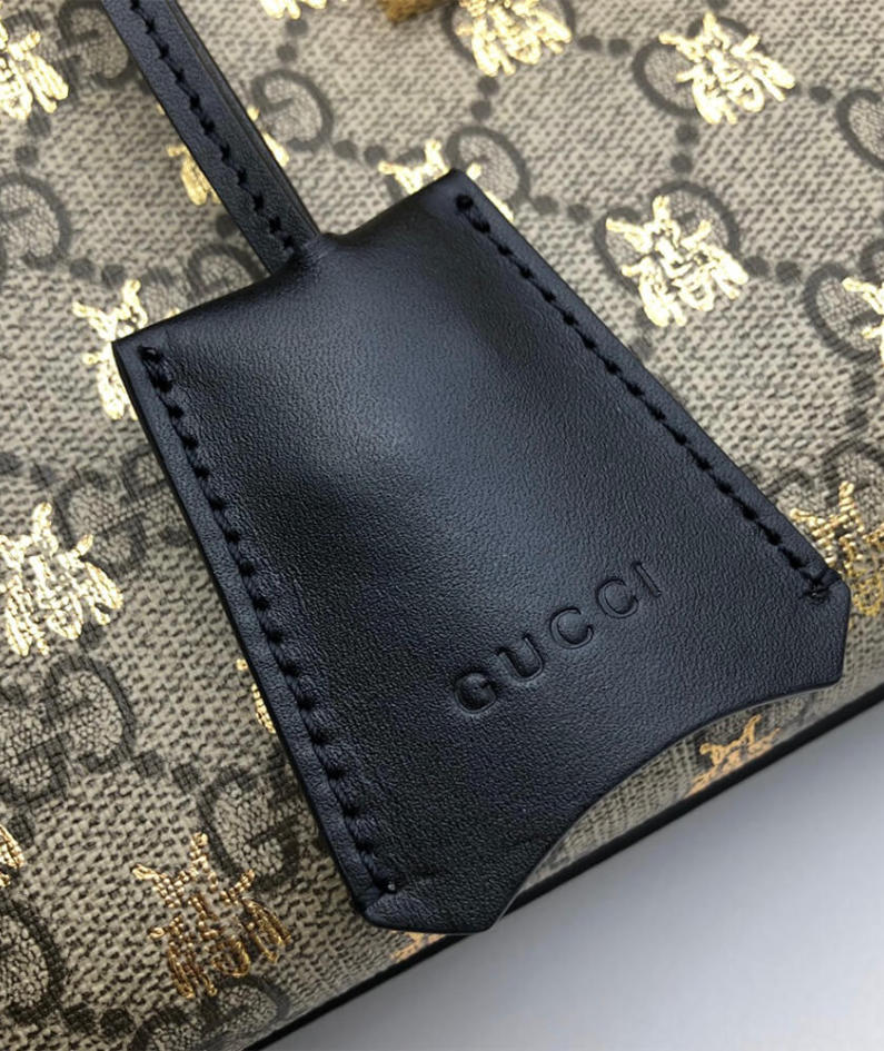 GG Padlock small GG bees shoulder bag