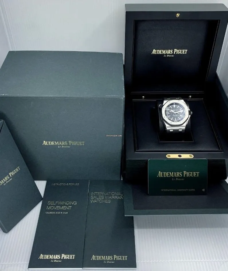 ROYAL OAK OFFSHORE DIVER Ref. 15710ST.OO.A002CA.01