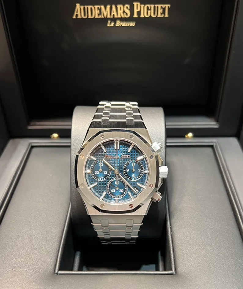 ROYAL OAK SELFWINDING CHRONOGRAPH Ref. 26240ST.OO.1320ST.05