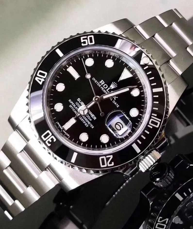 Rolex Perpetual Submariner m126610lv-0002