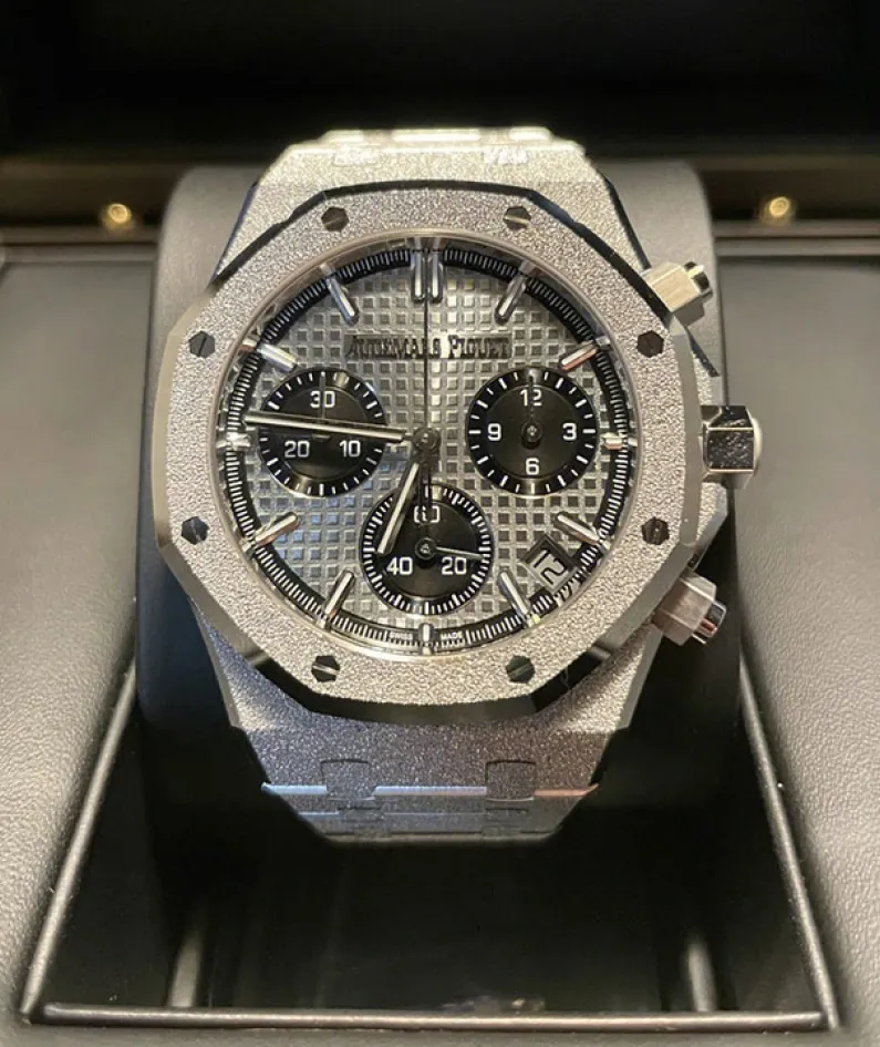 ROYAL OAK SELFWINDING CHRONOGRAPH 26240BC.GG.1324BC.01 (AAAAA version)