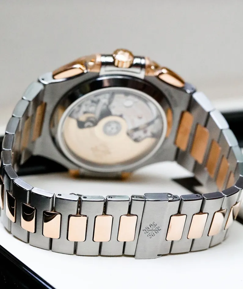 5980/1AR Patek Philippe - NAUTILUS (AAAAA Version) 5980/1AR Patek Philippe - NAUTILUS (AAAAA Version)