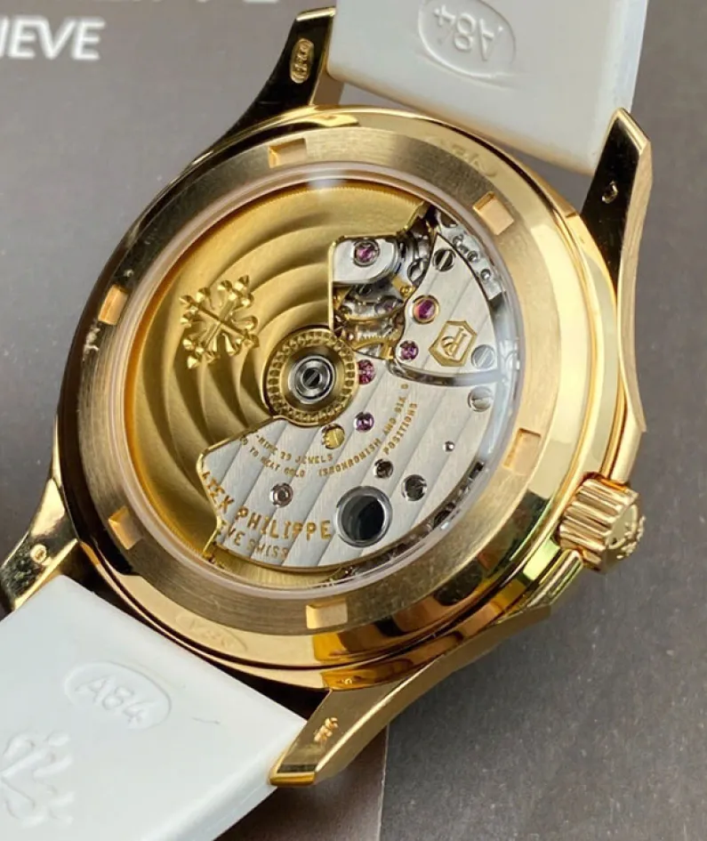5068R-010-Patek Philippe AQUANAUT-women