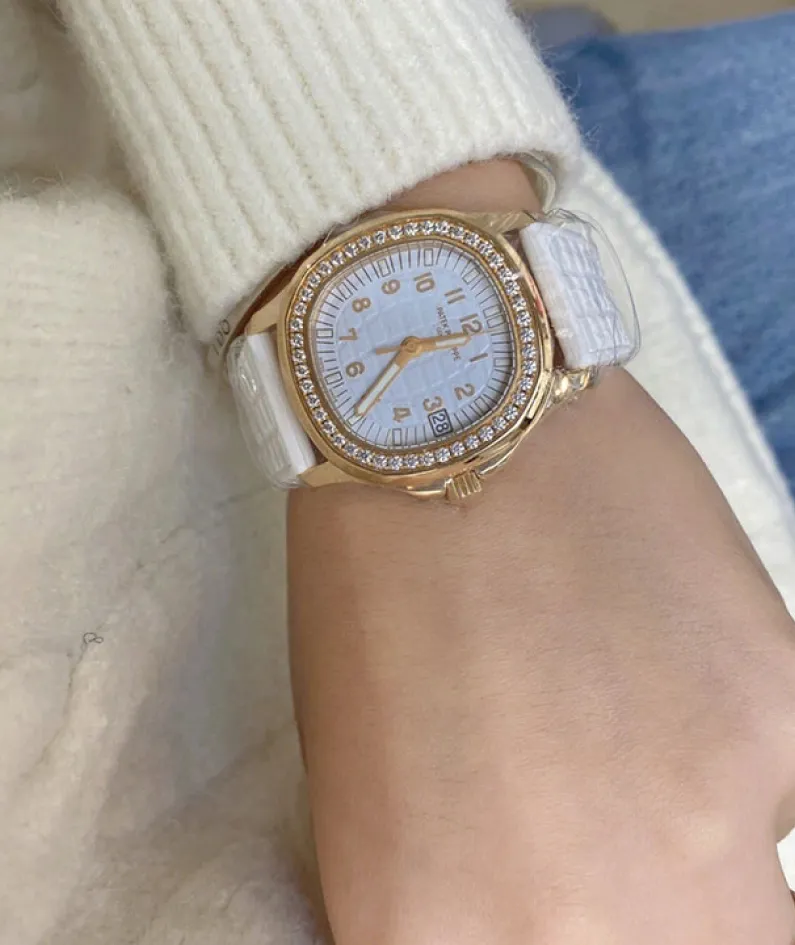 5068R-010-Patek Philippe AQUANAUT-women