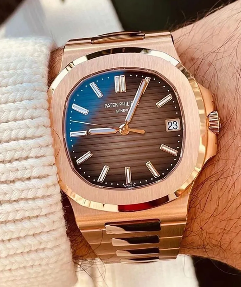5711/1R-001-Patek Philippe Nautilus