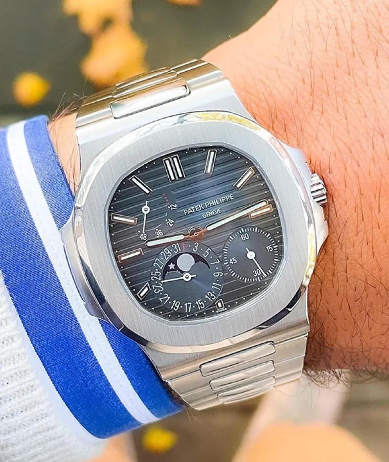 5712/1R Patek Philippe- NAUTILUS