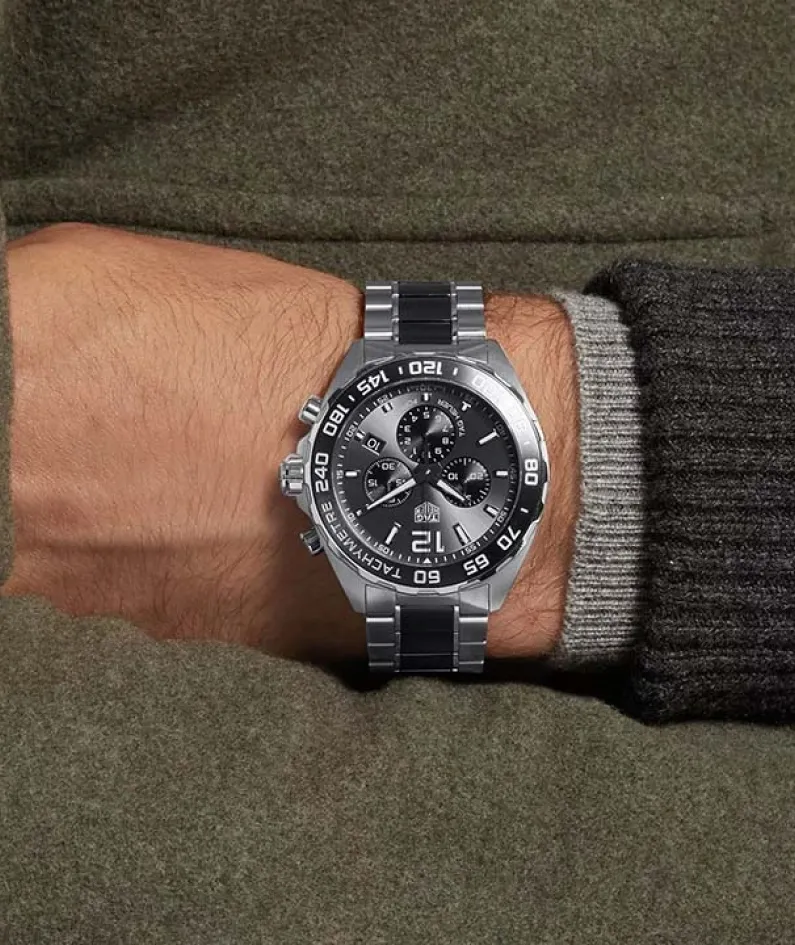TAG HEUER FORMULA 1 Quartz Chronograph - Diameter 43 mm CAZ1011.BA0842