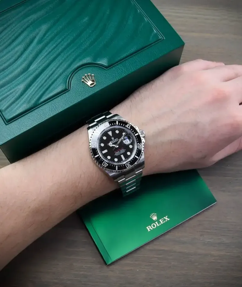 Rolex Sea Dweller Silver Black Dial 43mm m126600-0001(AAAAA version) Rolex Sea Dweller Silver Black Dial 43mm m126600-0001(AAAAA version)