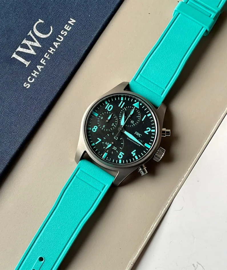 IWC pilot series IW388108 watch