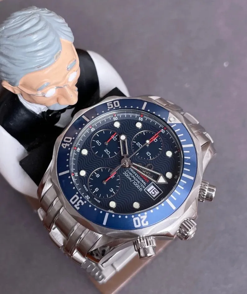 Omega Seamaster 2225.80.00 Chronograph 41.5mm