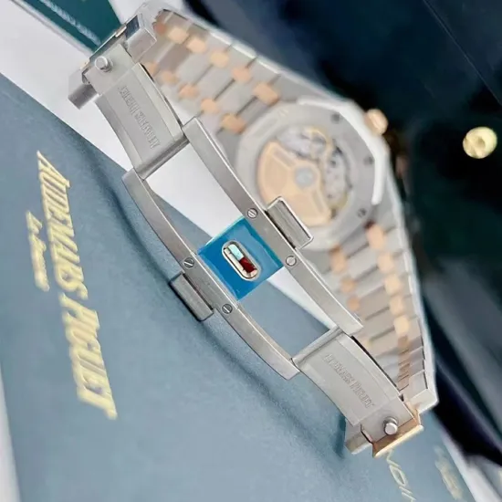 ROYAL OAK SELFWINDING Ref. 15450SR.OO.1256SR.01(AAAAA Version)