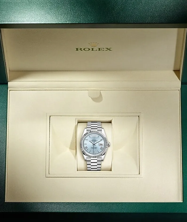 Rolex DAY-DATE M228236-0006 (AAAAA version)