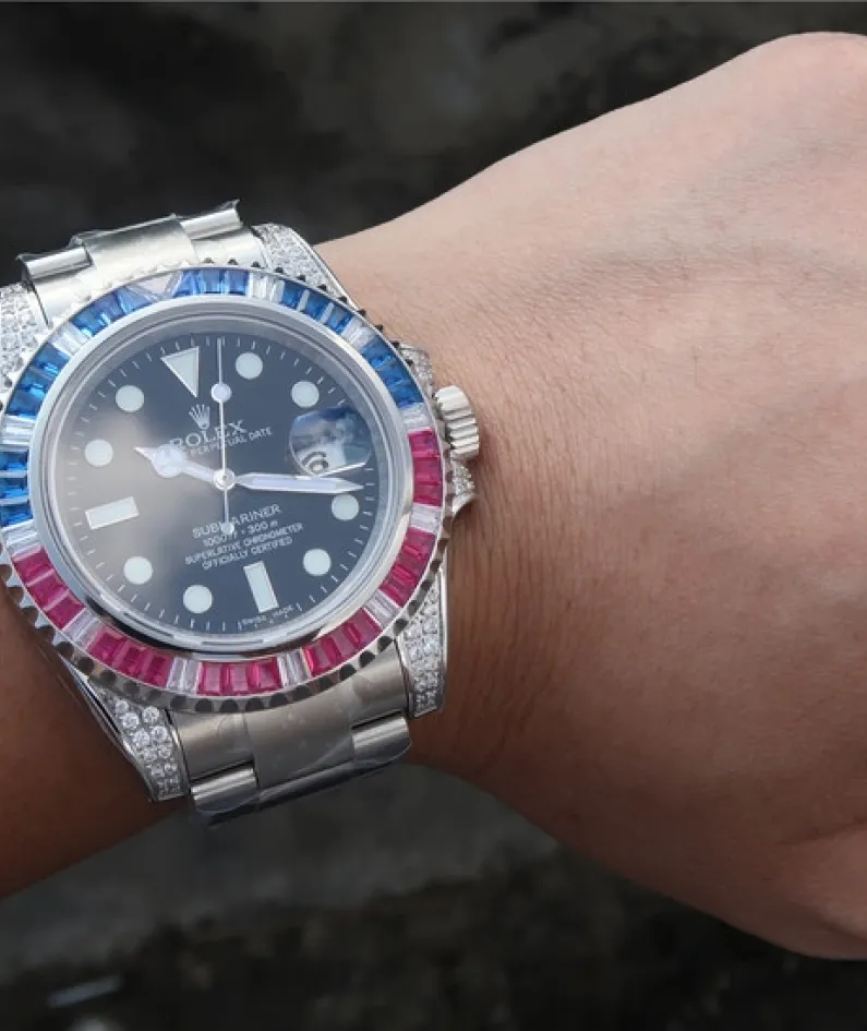 SUBMARINER SILVER BLUE / RED DIAMOND 40MM 116759 SAru-78209