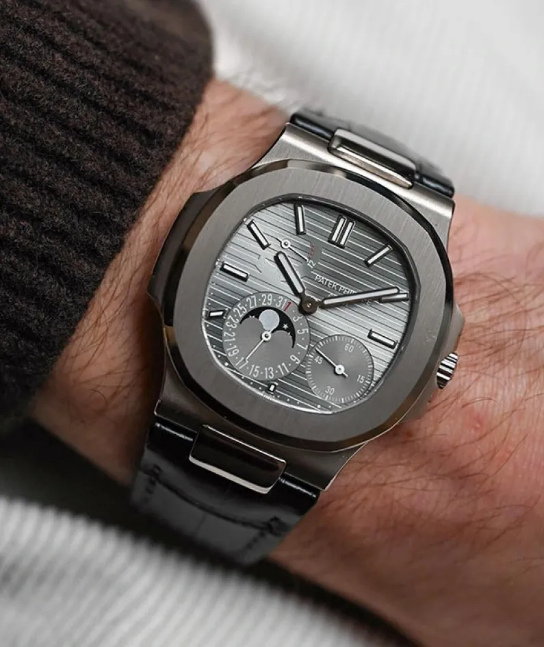 5712G - Patek Philippe NAUTILUS