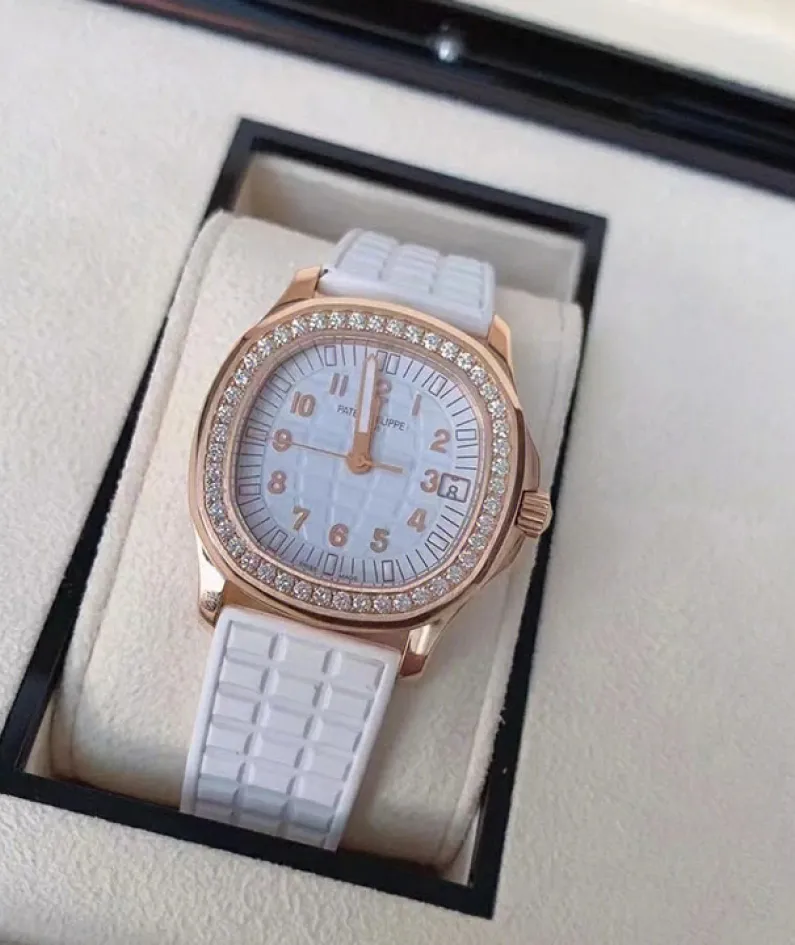 5068R-010-Patek Philippe AQUANAUT-women