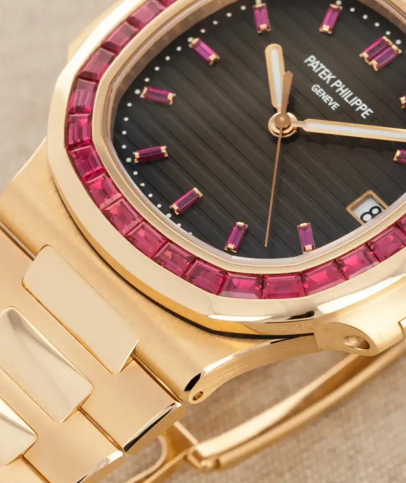Patek Philippe Nautilus Rose Gold Brown Ruby Dial 40mm Ruby Bezel 5723/112R-001 - BRAND NEW